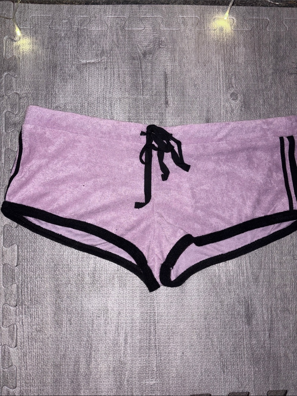 Women’s Lilac Micro Lounge Shorts with Black Trim